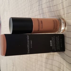 💗 Bare Minerals Liquid Foundation